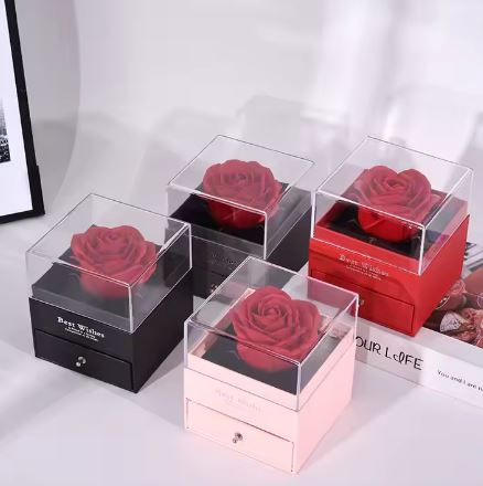 Coffret Rose Éternelle & son Collier d'Amour