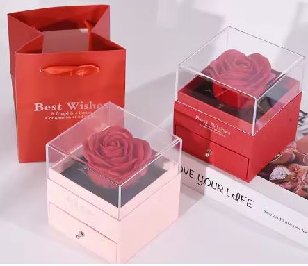 Coffret Rose Éternelle & son Collier d'Amour