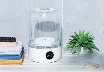Mini machine Ă laver qui simplifie la vie pour les petites lessives