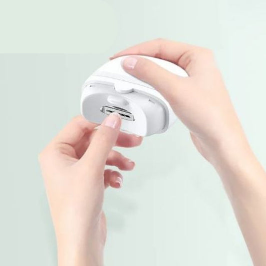 Coupe-ongles électrique: Soigneux, sans douleur | Rechargeable & Silencieux